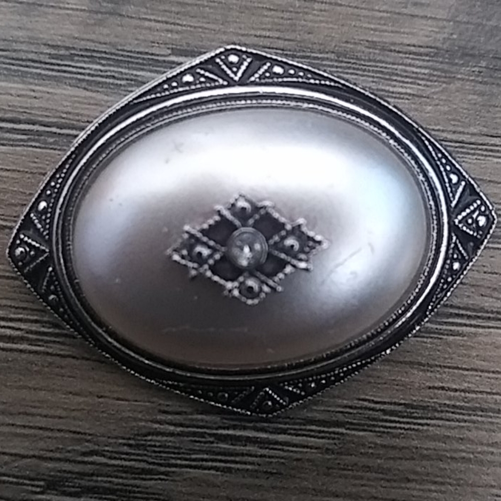 AVON Pearl OVAL Cabochon Rhinestone Faux Marcasite